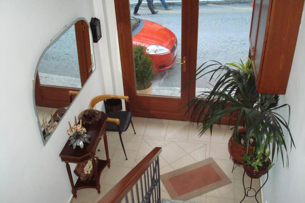 Appartamento con 3 Camere da Letto