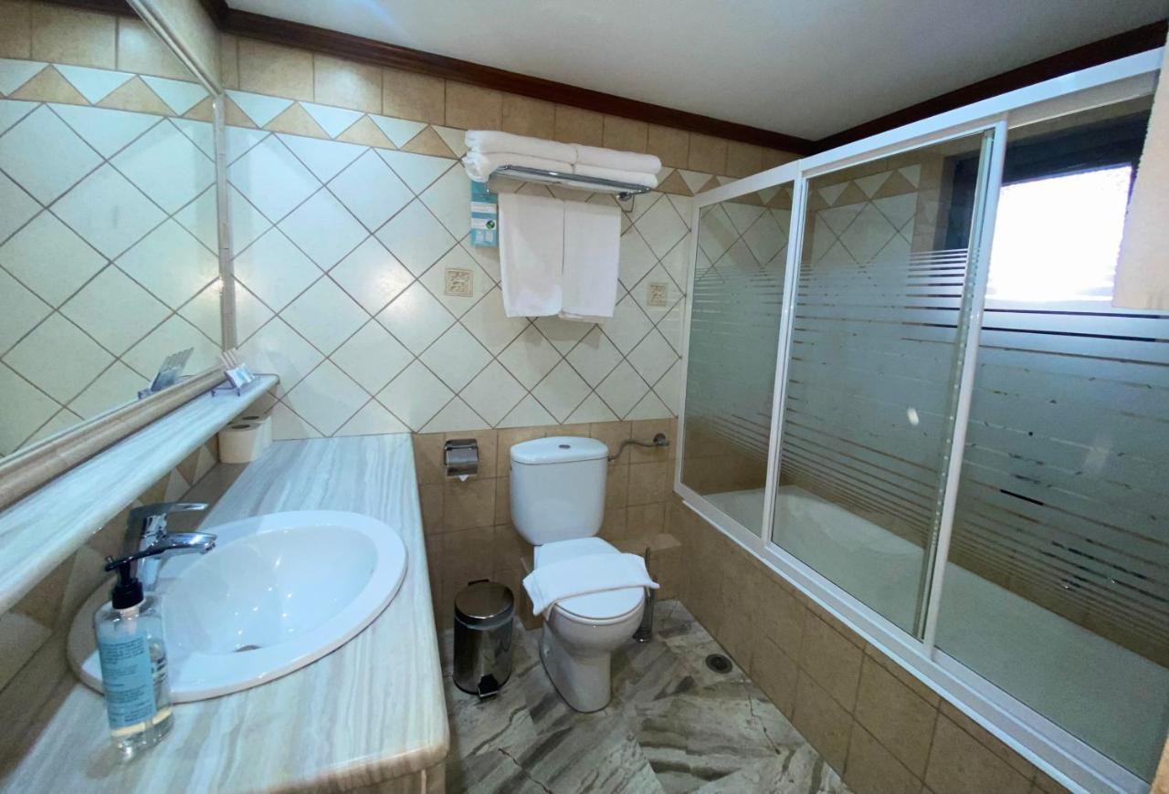 Large Two-Bedroom Apartment