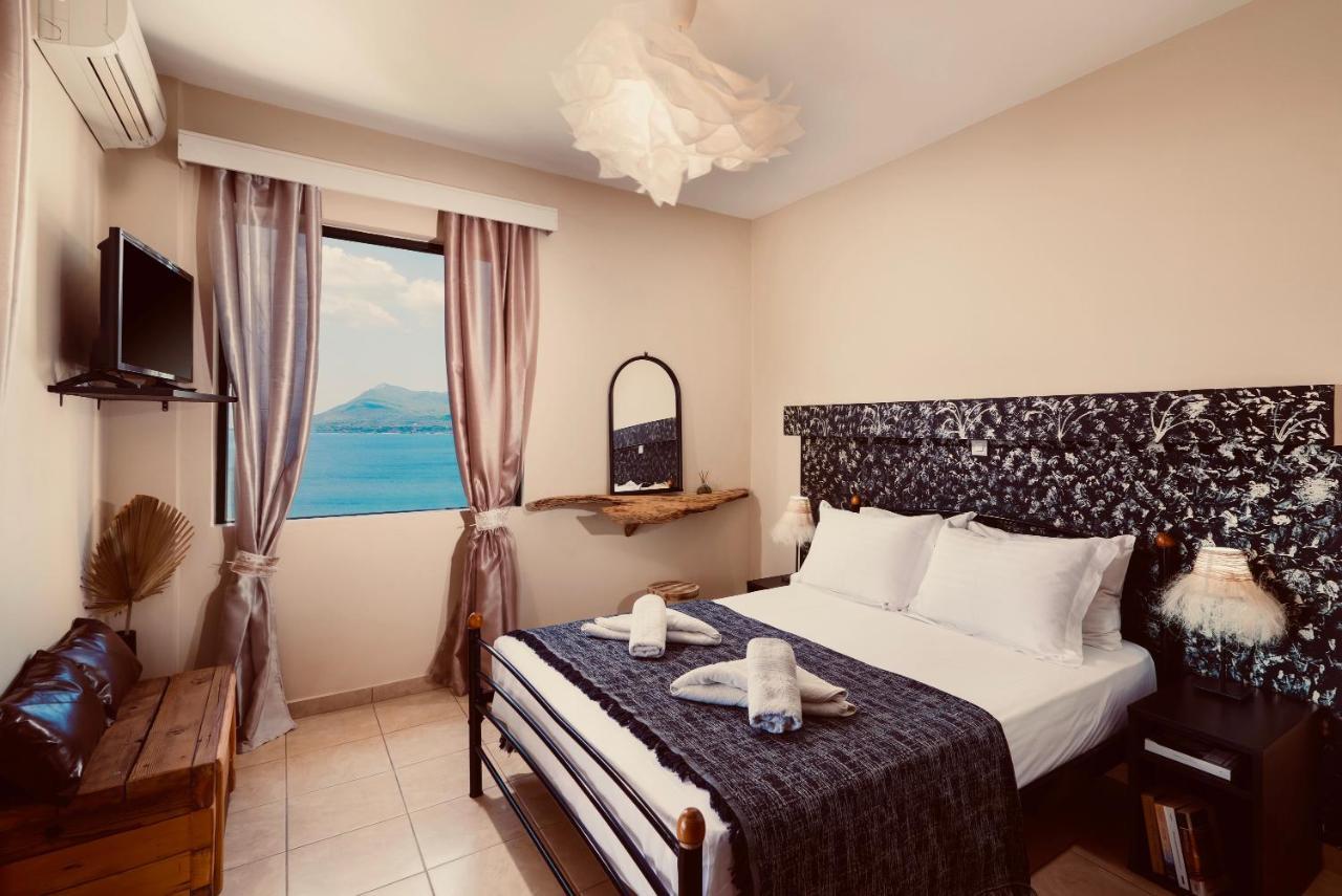 Deluxe Two-Bedroom Apartment
