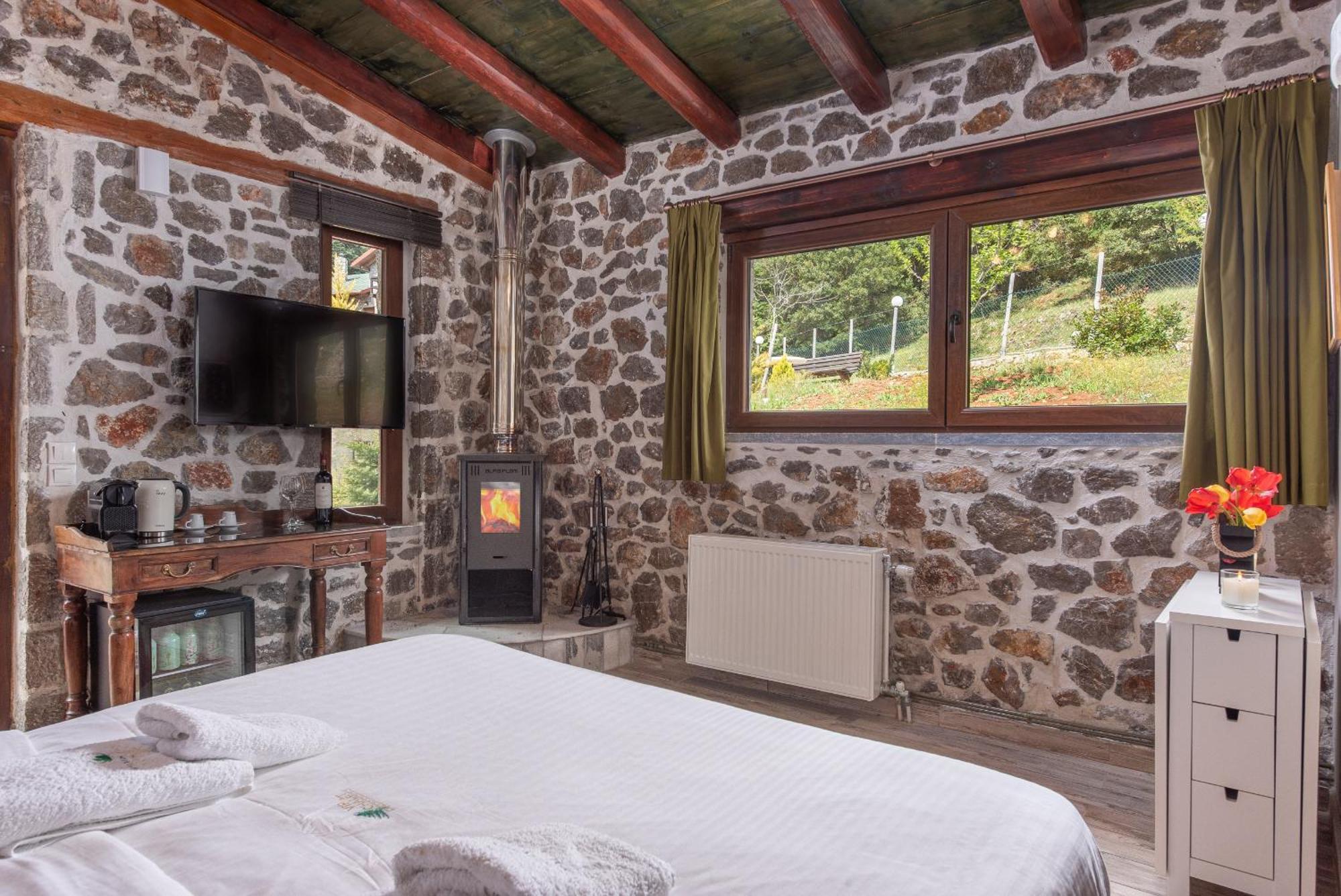 Chalet "Defkalion"