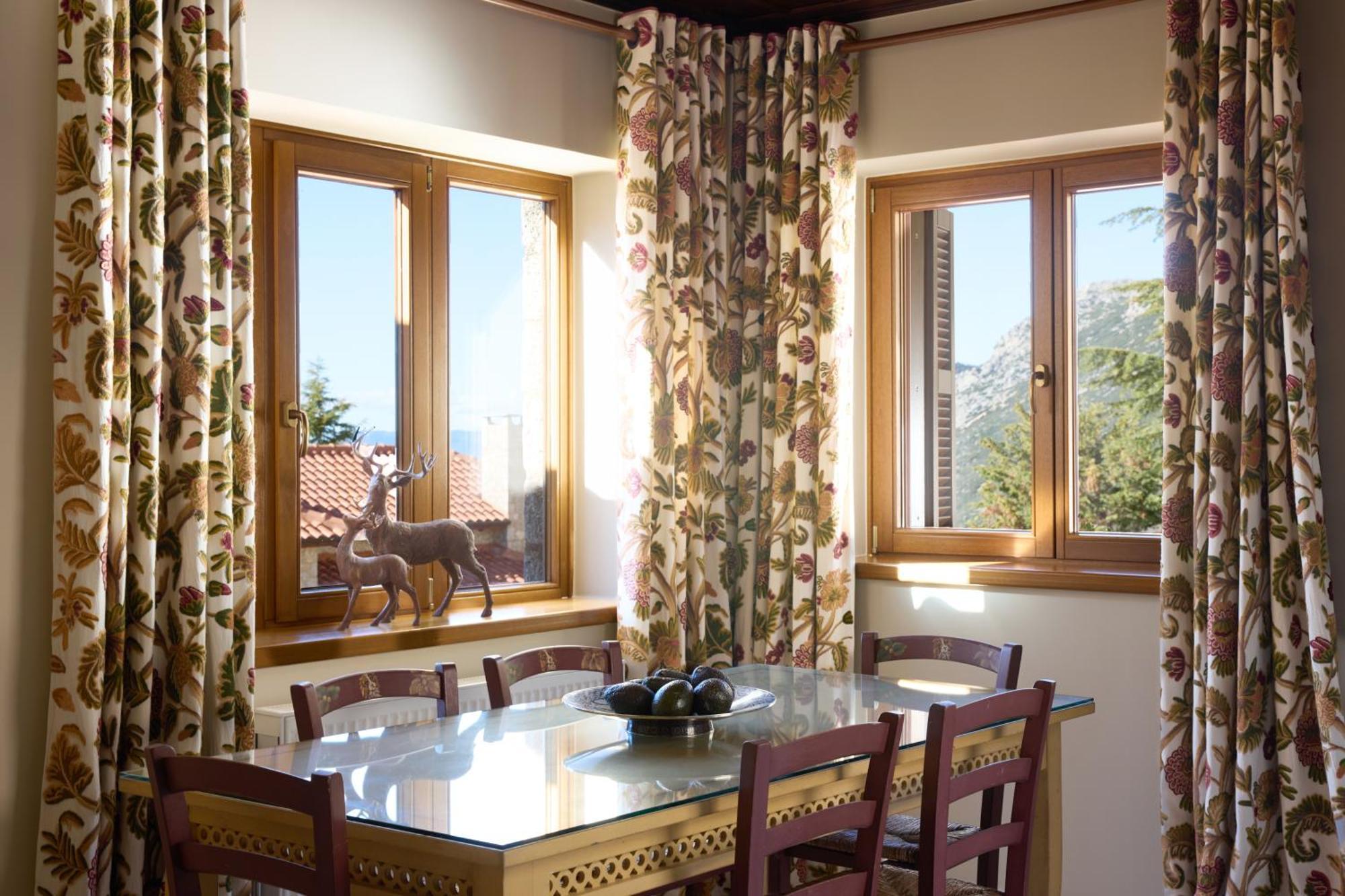 Villa Delphi 3 Bedrooms