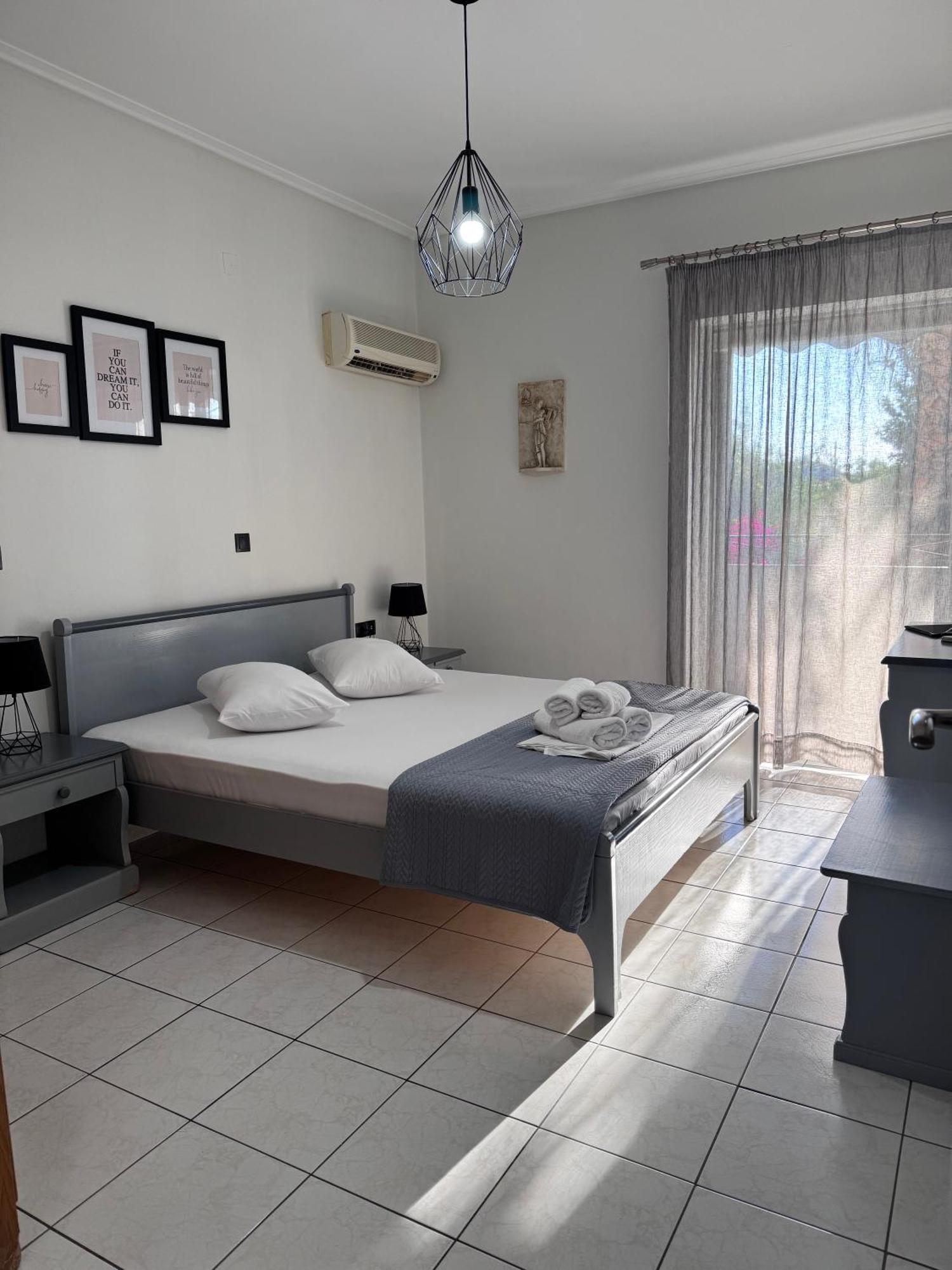 One Bedroom Apartment