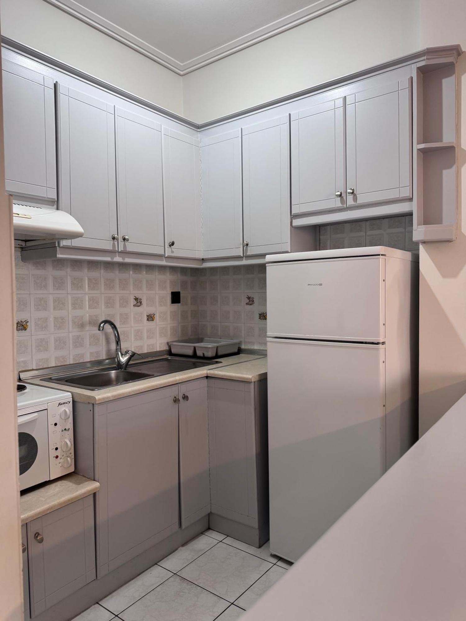 One Bedroom Apartment