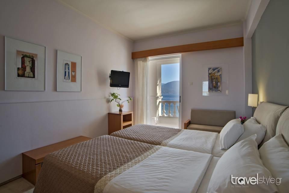 Double or Twin Room Sea View