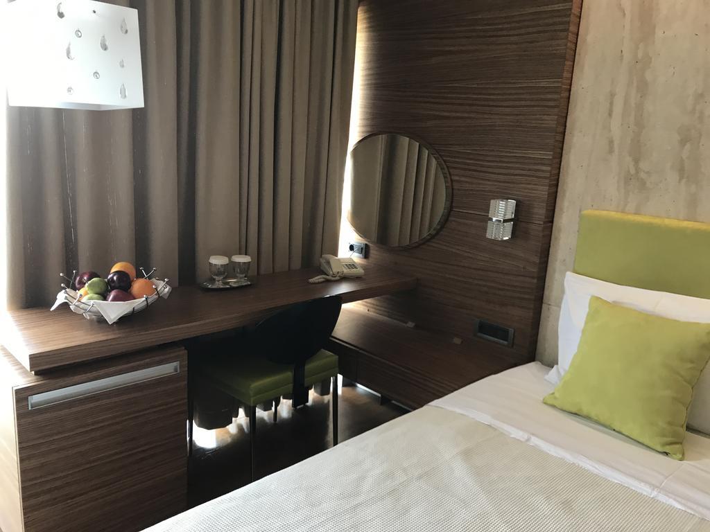 Superior Double or Twin Room,402271056:JPEG