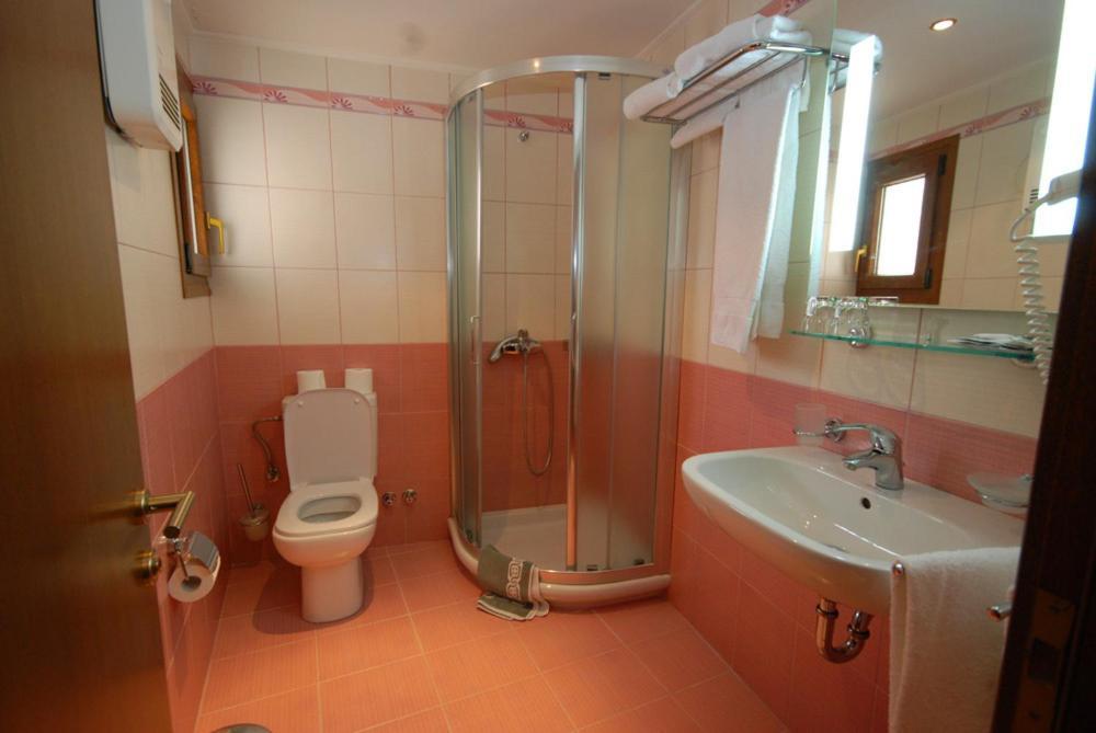 Double or Twin Room,65716873:JPEG