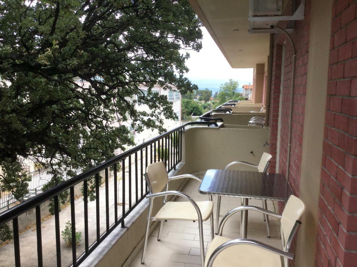 Apartment Mountain View