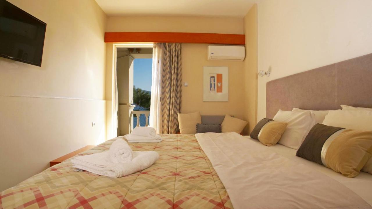 Double or Twin Room Sea View