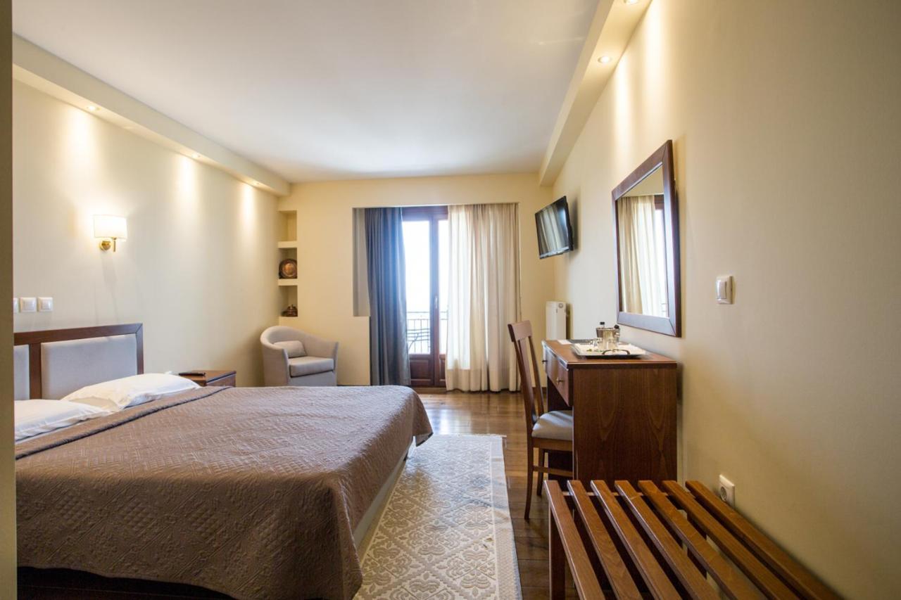 Superior Double or Twin Room,394957443:JPEG
