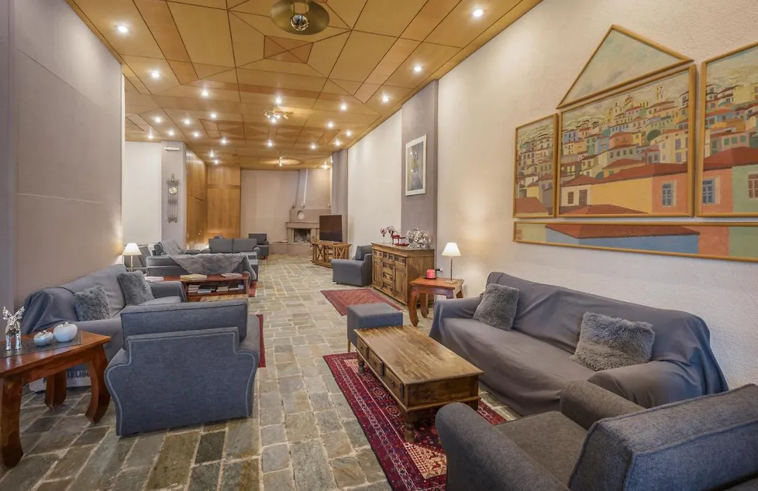 Arahova Inn Hotel-1