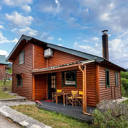 Chalet Likouresi Village-2
