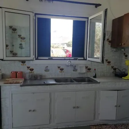 Al Mare Skyros, Fully-Equipped House-2