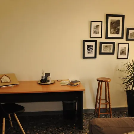 Delphic Moments II - Spacious Apt 3Br 2Ba With View-2