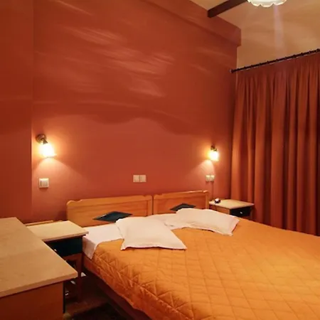 Hotel Varonos-2