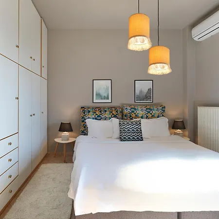 Luxury Studios & Cozy Apartments By White Hills-2