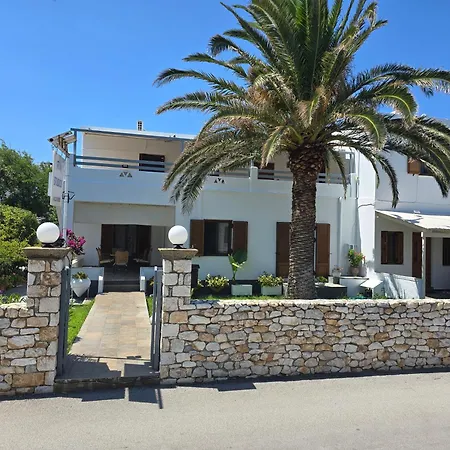 Irini Studios-2
