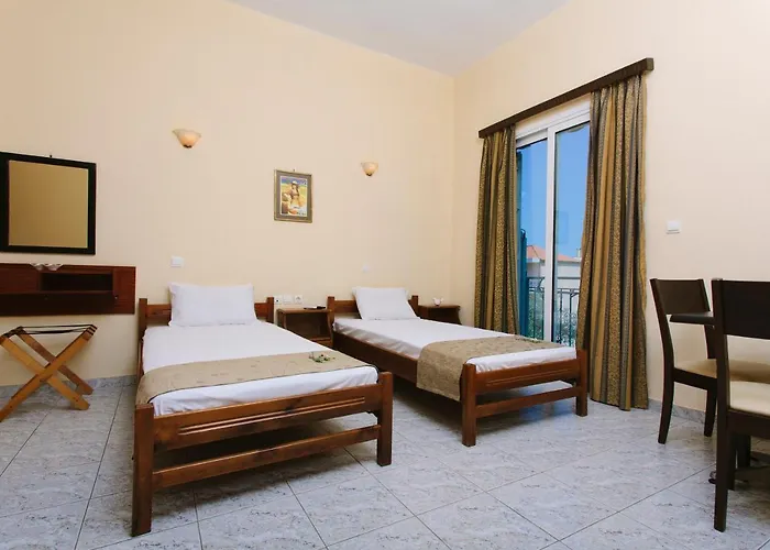 Hoteles en Kamena Vourla