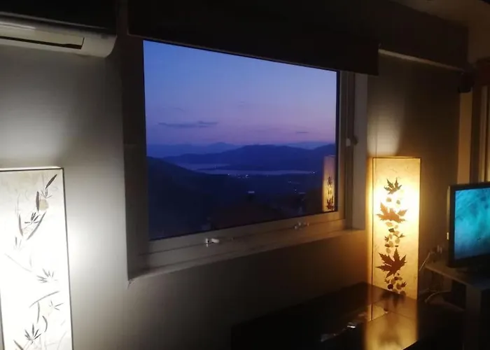 Πολυτελή Μεζονέτα Με Τζάκι Και Υπέροχη Θεά Hotel Delphi