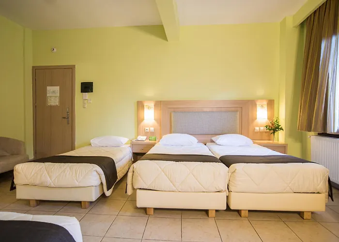 Hotels nahe European Cultural Centre of Delphi