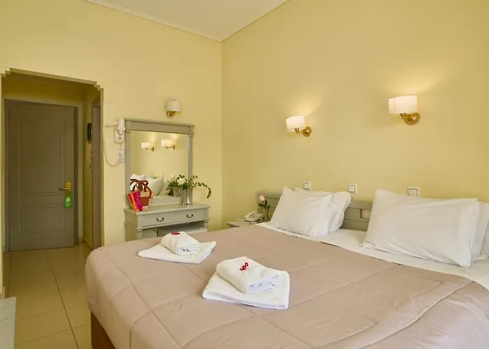 Delphi hotels near Sikelianos Museum