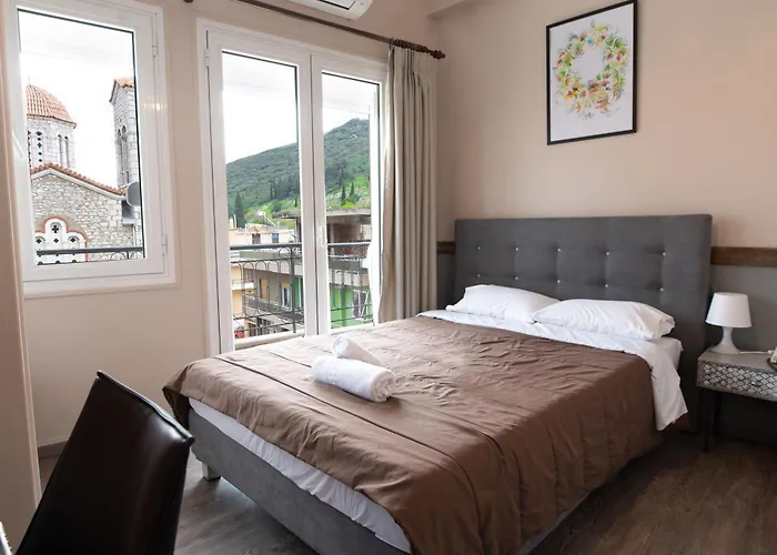 Distomo Hotels