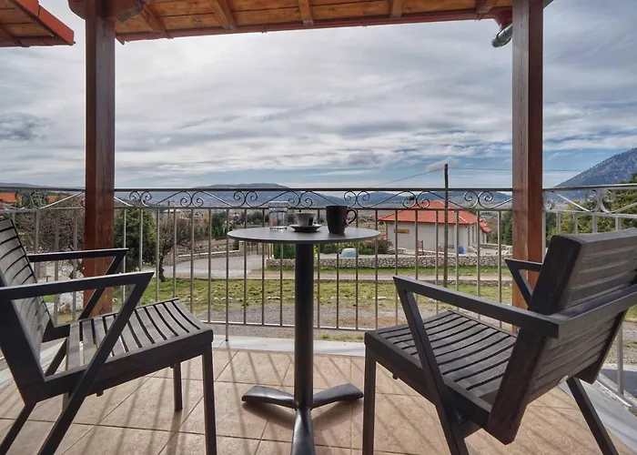 Livadi Suites Αράχωβα